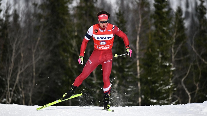 Коростелев стал девятым в гонке с раздельным стартом на "Тур де Ски"