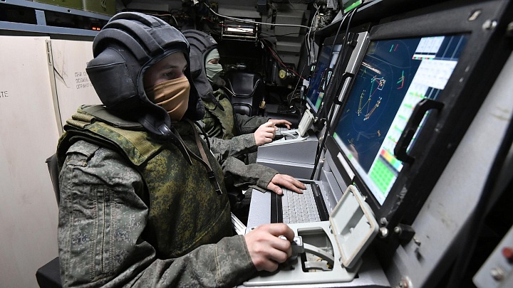 ПВО за ночь перехватили 320 украинских беспилотников над регионами России